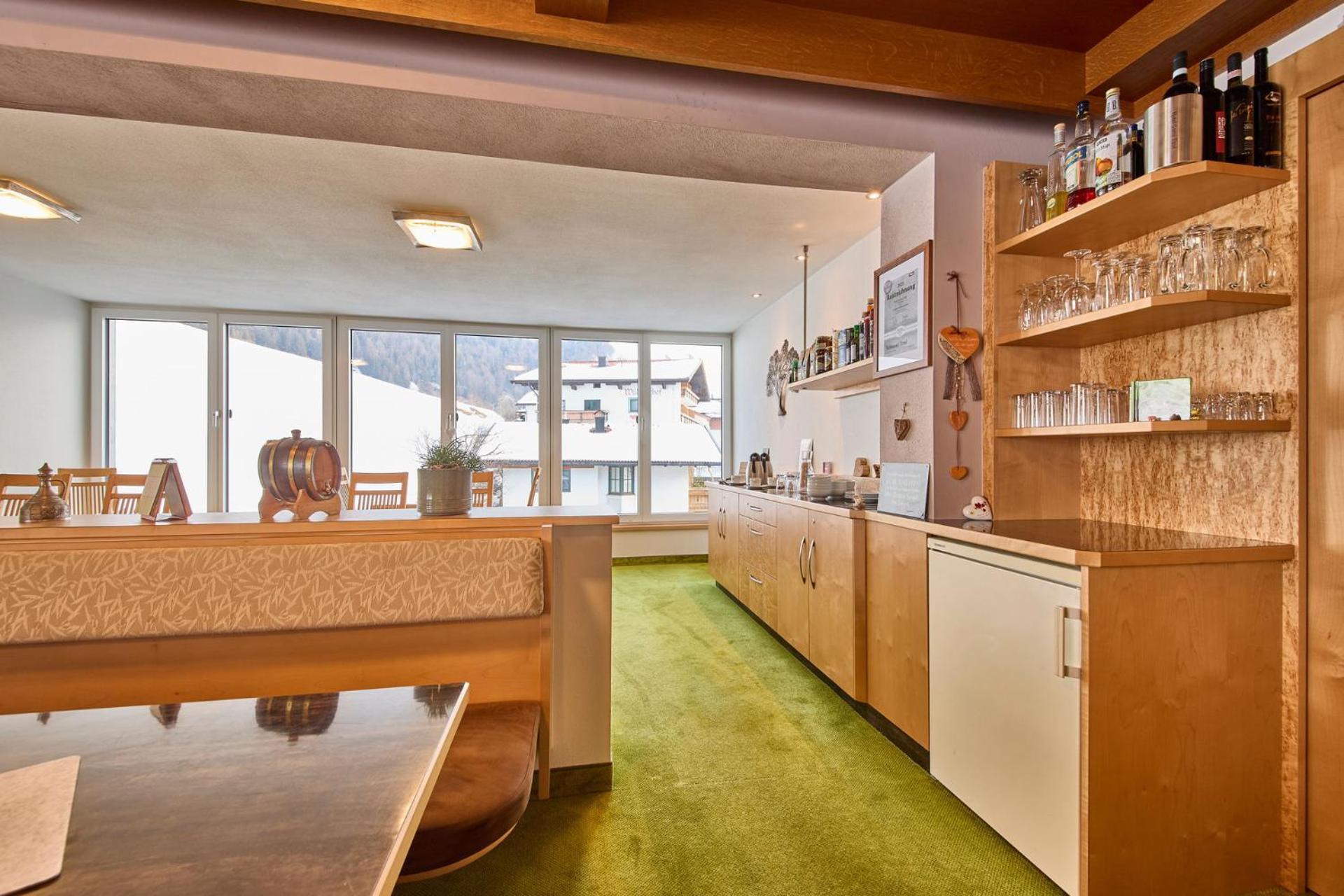 Hotel Garni Tirol Walchsee Buitenkant foto